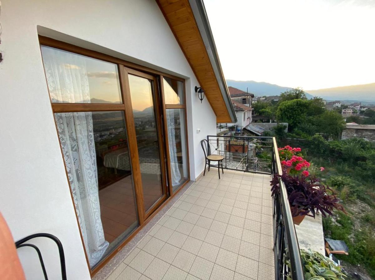 Bixhaku Guest house *