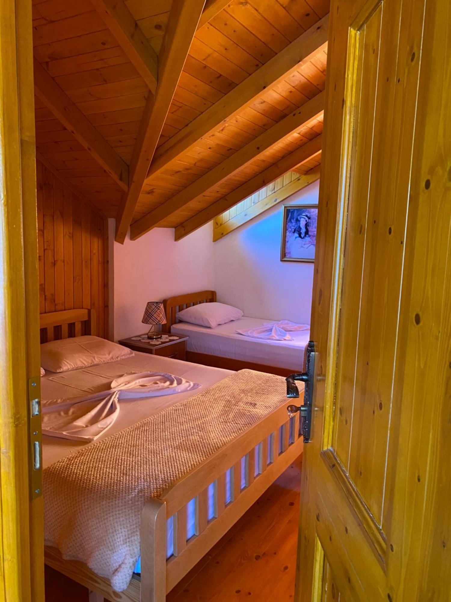 Guest house Bixhaku Gjirokaster