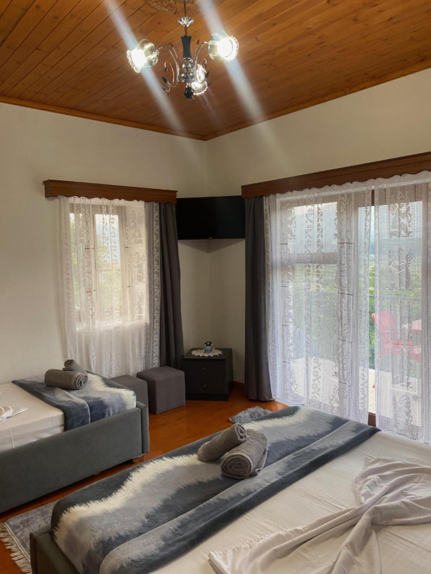 Bixhaku Guest house