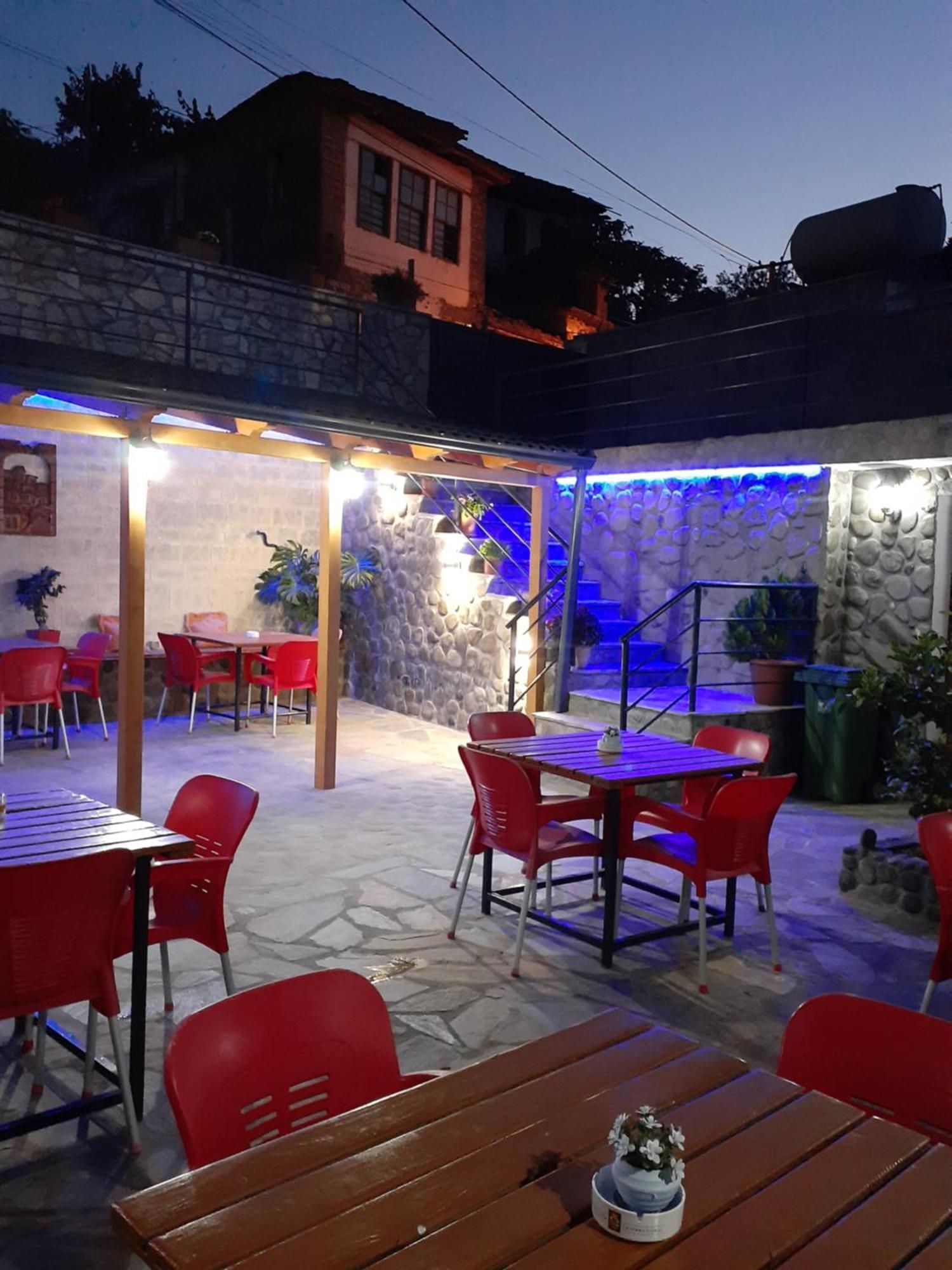Bixhaku Guest house Gjirokaster