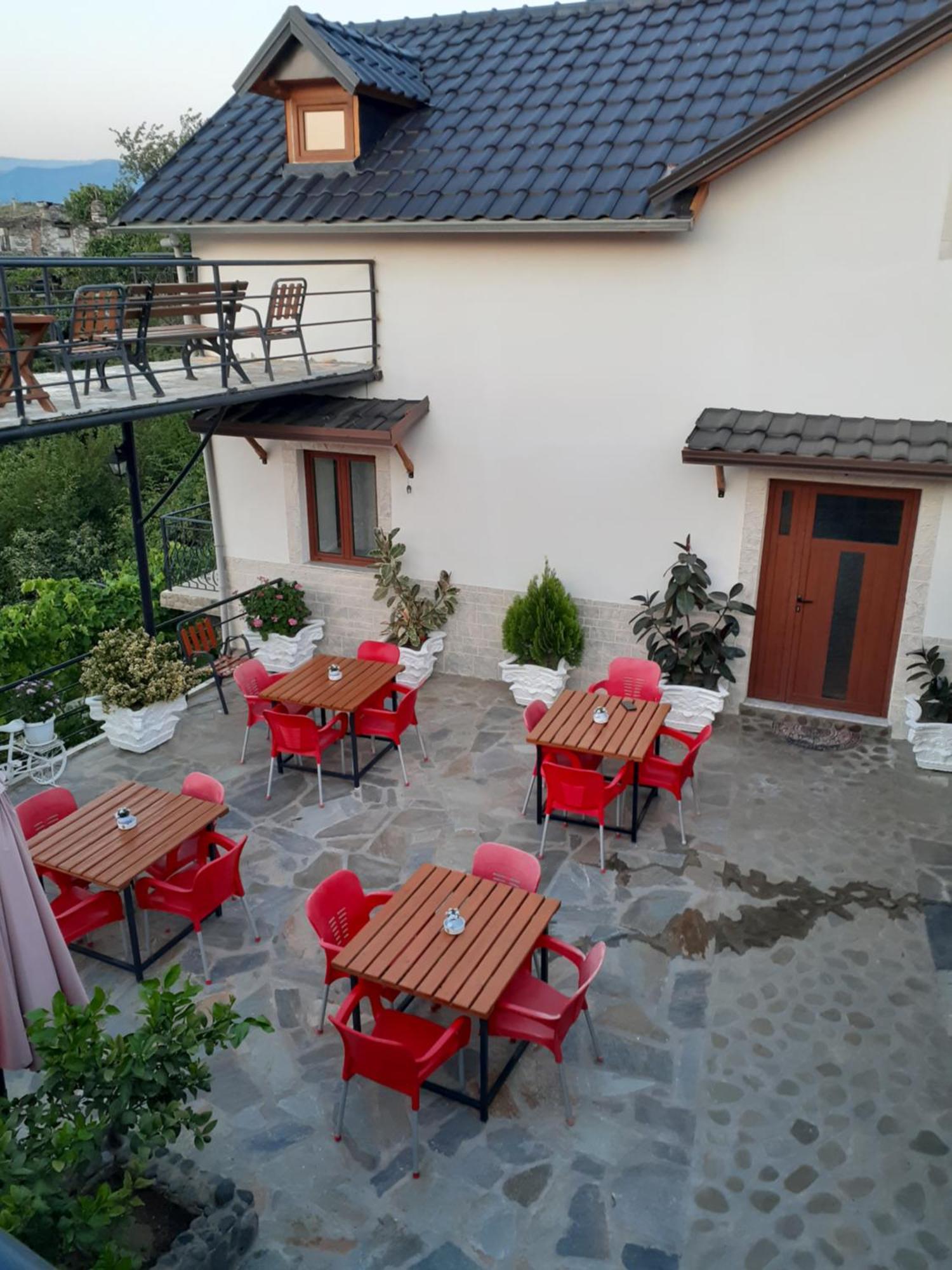 Bixhaku Guest house